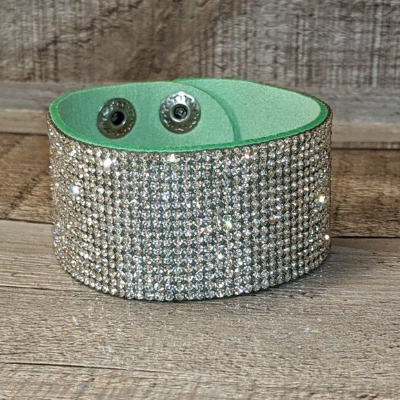 A17 Silver Rhinestone Wrap Cuff Bracelet Soft Adjustable Metallic Crystals A17 - Picture 4 of 12